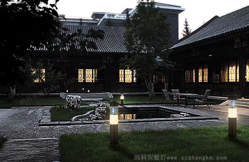 私家花園別墅驅蚊設備推薦：滅蚊燈系統