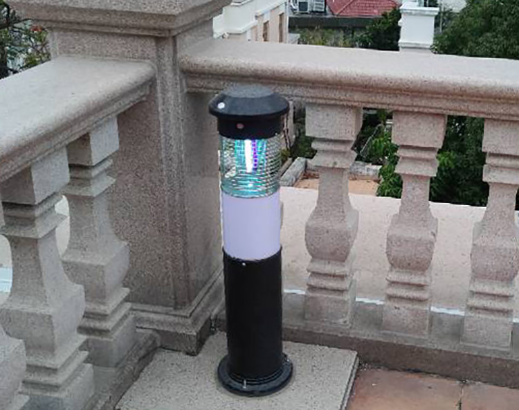 大型太陽能滅蚊燈，夏季必備滅蚊神器